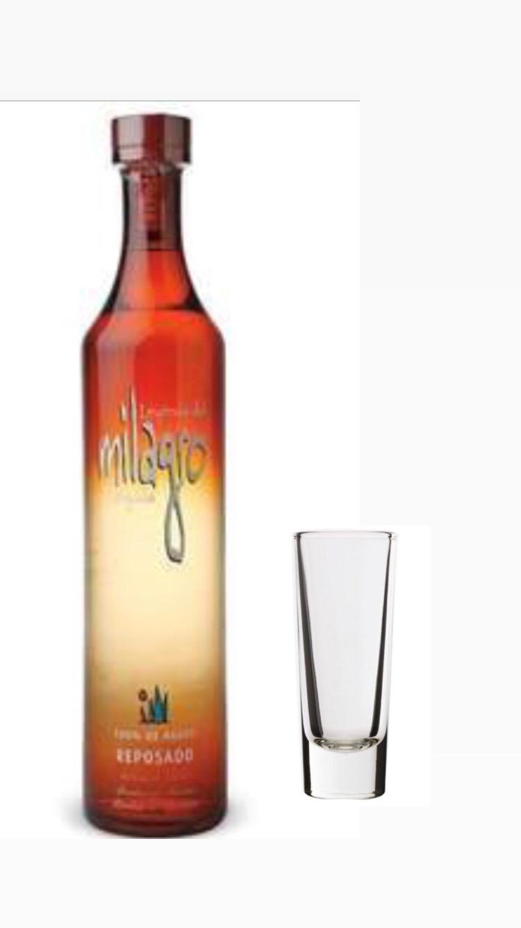 Leyenda del milagro reposado shot 2 onzas - Imagen principal