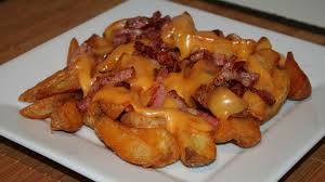 Patatas con queso y bacon - Imagen principal